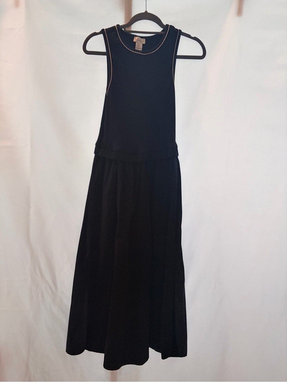 Nicole Miller Black Sleeveless Midi Dress with Contrast Piping
